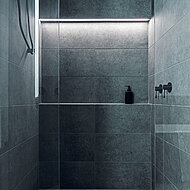 GUTJAHR: Schwellenfreies Duscherlebnis 