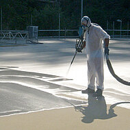 Spritzfolie dichtet zuverlässig ab