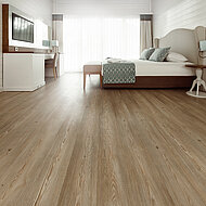 Egger Holzwerkstoffe: Mehr Komfort für gewerbliche Räume