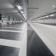 Disbon: Multifunktionale Boden- und Wandbeschichtung für modernes Parkhausprojekt