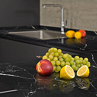 Technologien für die werkseitige Behandlung von Naturstein, Beton und zahlreichen anderen Materialien 