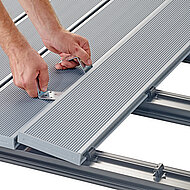 UPM: Click-System ermöglicht ergonomische Verlegung