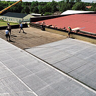 Hanse Baustoffe: Vielseitige Dachabdichtung mit reinem EPDM