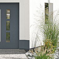 EGE erweitert sein Programm um RC2- geprüfte Aluminiumhaustüren