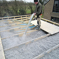 CWA: Cellulosedämmung als Brand- und Hitzeschutz 