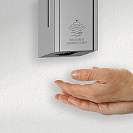 Franke Aquarotter: Desinfektionsspender für die Wand oder mit Standsäule