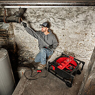 Rohre effizient reinigen und sanieren 