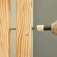 Spax: Neue Justierschraube im Sortiment