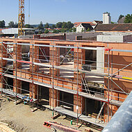 Zweischaliger High-Tech-Wandaufbau für wegweisendes Schulgebäude