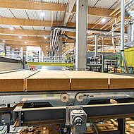 Holzfaserdämmstoffe in drei Varianten