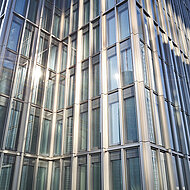 Roto Frank: Komfort trifft Energieeffizienz bei der Elementfassade des Marienturms