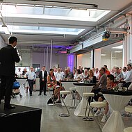 Standort Frankfurt feiert Neueröffnung