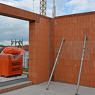 Schneller bauen durch den Einsatz von Ziegelfertigteilen