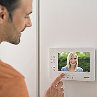 SOMFY: Intelligente Technik im Massivhaus