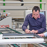 Kochs: Eckverbindung mit kaum sichtbarer Nut 