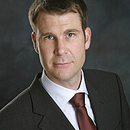 Qualitätsniveau und Sicherheit von Türen und Toren weiter verbessern