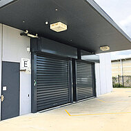 Efaflex: Schnelllauftore sichern Blutbank im australischen Sydney