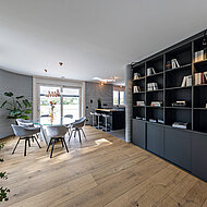 MeisterWerke Schulte: Gedrucktes Haus mit High-Tech-Holzboden