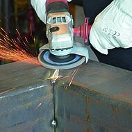 DRONCO: Neue Fächerschleifscheibe mit selbstschärfendem Keramikkorn