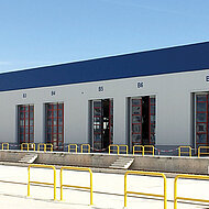 Schnelllauftore für Bahndepot_  Hohes Tempo nicht nur auf der Schiene