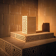 Kreislauffähiges Lehmsteinmauerwerk wird massentauglich