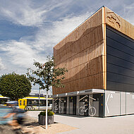 SFS liefert »nonut-TDBL« für die Befestigung am Fahrradparkturm von V-Locker