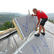 Puren: Schnelle, sichere und saubere Dachsanierung 