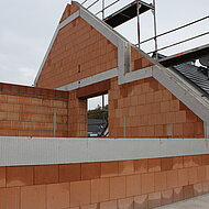 LEIPFINGER-BADER: Effizienz aus einer Hand