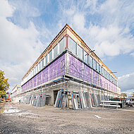 Dauerhafter Witterungsschutz mit hoher Wirtschaftlichkeit