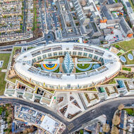 Ovales Dach für das Kinderkrankenhaus in Dublin