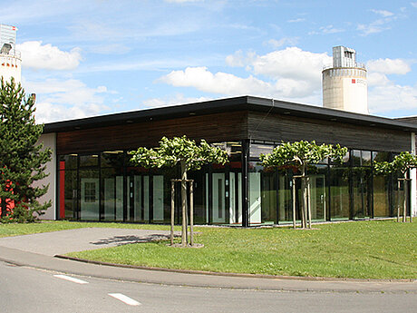 PRÜM-Türenwerk: Zum 50-jährigen Jubiläum investiert Prüm kräftig in die Zukunft