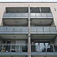 Wohnkomplex mit Klinkerriemchen-Fassade strahlt zeitlose Moderne aus 