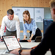 Egger: Mit dem richtigen Plan für Dach, Wand und Decke