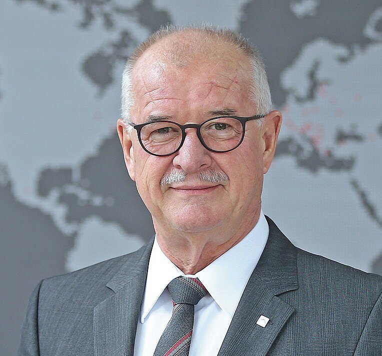 Neue Strukturen: Roto verstärkt sich