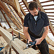 Mit universellem »Starlock«-Aufnahmesystem:  »Multi-Cutter« oszilliert in drei Leistungsklassen