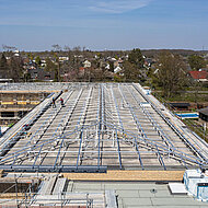 Kalzip: Frei formbare Dachunterkonstruktion für alle Untergründe