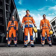 Reflektierende Kollektion_ »Auffallend sicher«