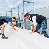 Sika: Flachdachabdichtung und Bodenbeschichtung aus einer Hand