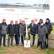 Spatenstich für Hauptsitz-Neubau