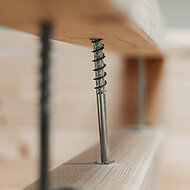 E.u.r.o.Tec: Die Schraube für jedes Aufsparrendämmsystem!