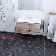 Technik trifft Design: Pumpenlösung ermöglicht barrierefreies Duschen im Gebäudebestand