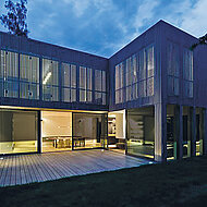 PRIX: Rollladenkasten als Komplettlösungen mit textilem Sonnenschutz