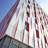 Holz-Alu-Fenster für Objektbauten in Passivhausbauweise