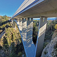 Instandsetzungssystem für Melan-Bogenbrücke