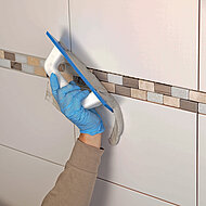 Mapei-Kampagne »Freunde fürs Legen«