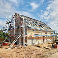 Belastbare Steinwolle-Dämmung für PV-Dächer