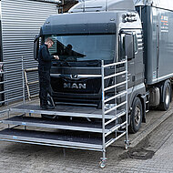 Mobile Frontarbeitsbühne für eine Vielzahl von Einsatzmöglichkeiten