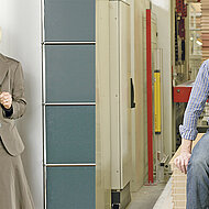 Dynamischer Spieler im Türenmarkt