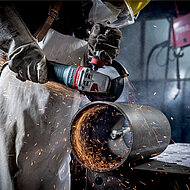 Neue Netz-Winkelschleifer mit Kohlebürstensystem von Metabo 