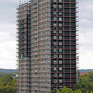 Heck Wall Systems: Brandsichere Aussicht in Nürnberg-Neuselsbrunn